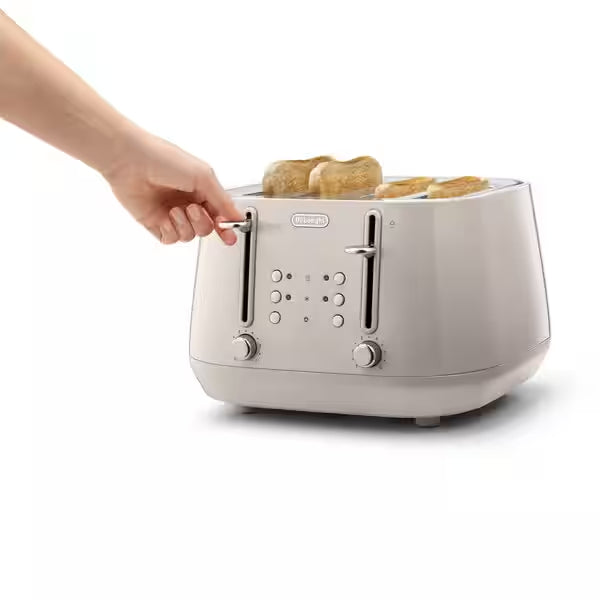 DeLonghi Eclettica 1800W 4 Slice Toaster - Beige | CTY4003.BG