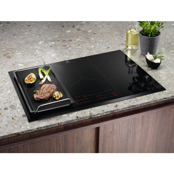 Electrolux 600 Series 80CM 5 Zone Induction Kochfeld  - Schwarz | EIV84550