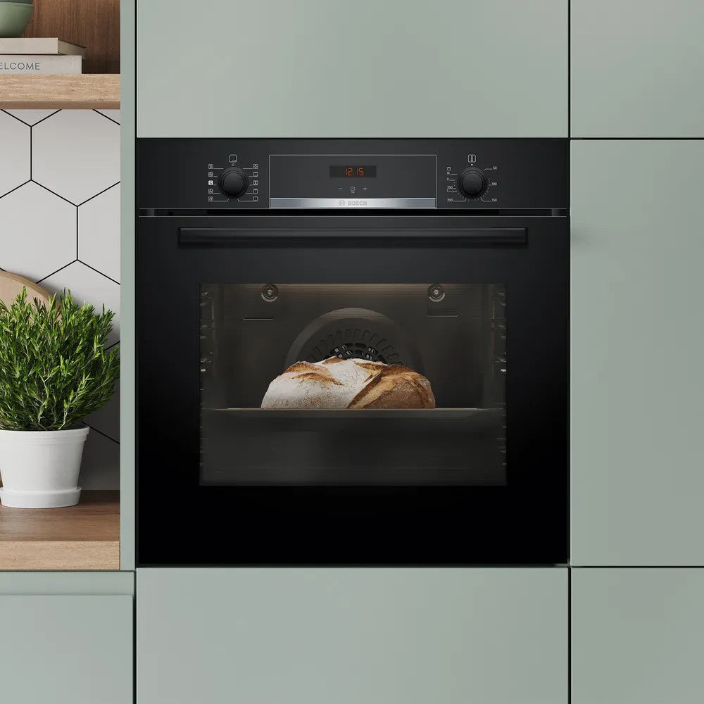 Bosch 71L Einbau Conventional Electric Einbaubackofen - Schwarz | HQA534BB3B