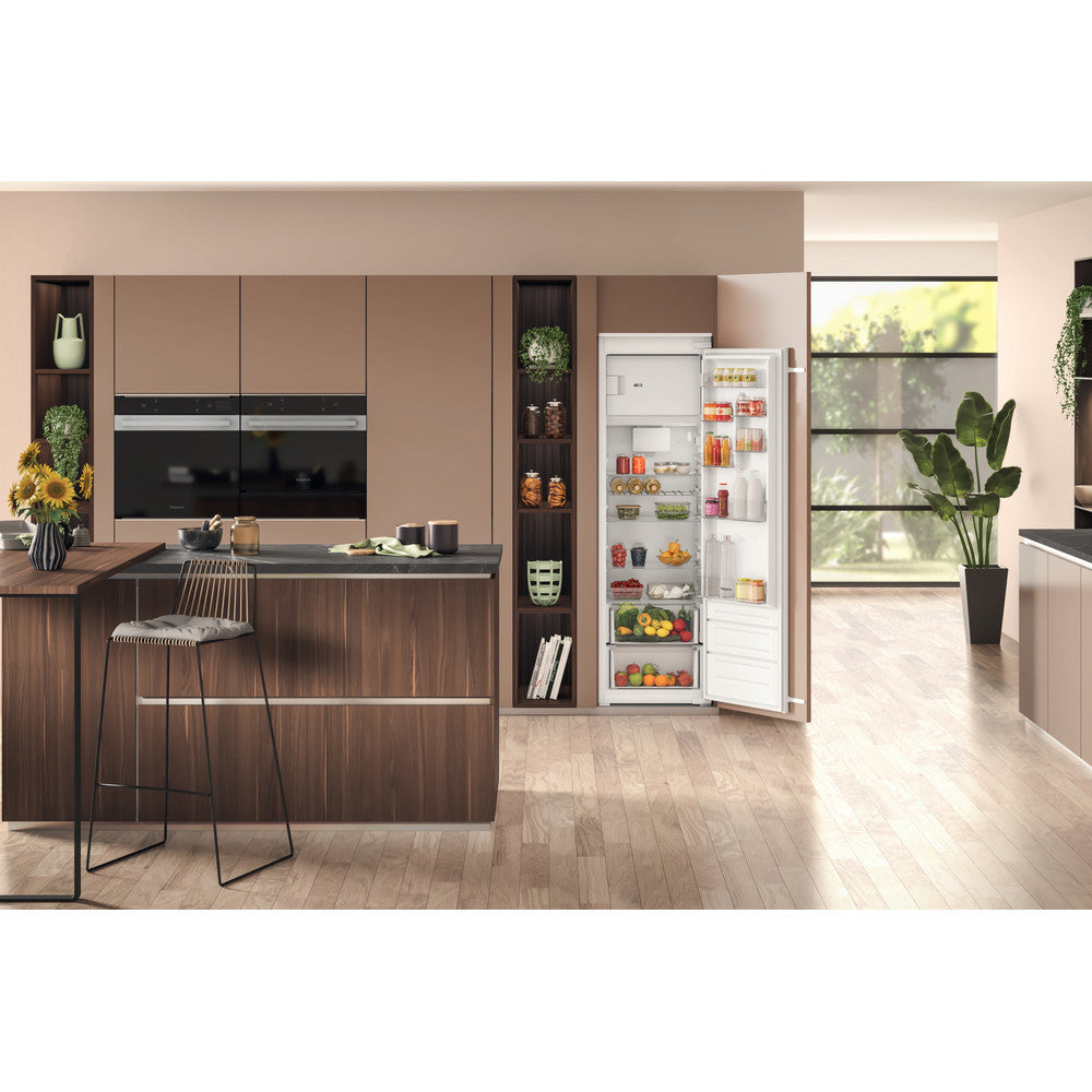 Hotpoint 285L Low Frost integriert Kühl-Gefrierkombination - Steel | HTSD184011A1