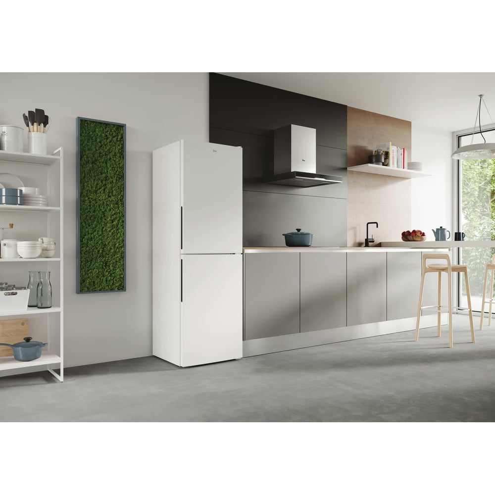 Hoover H-Kühlschrank 300 252L Low Frost freistehend Kühl-Gefrierkombination - Weiß | HVCT3L517EWKR-1
