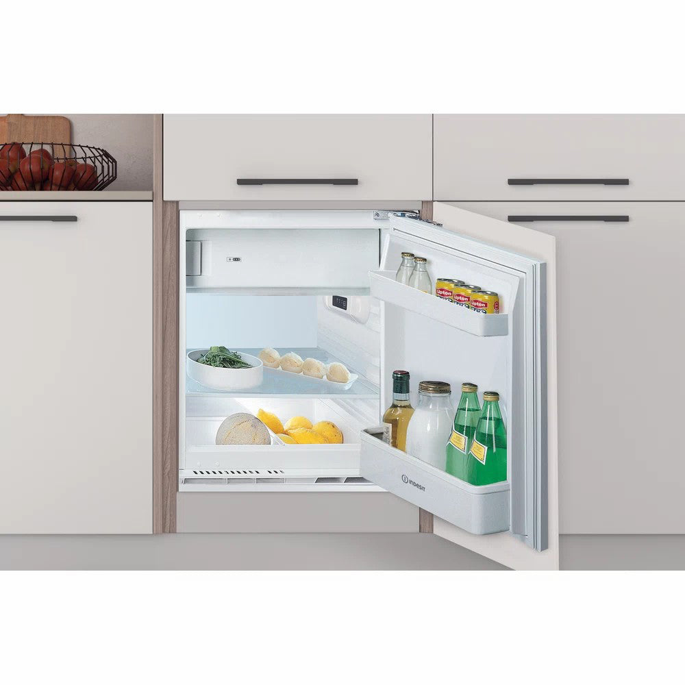 Indesit 126L Einbau Undercounter Kühl-Gefrierkombination - Steel | INBUF011
