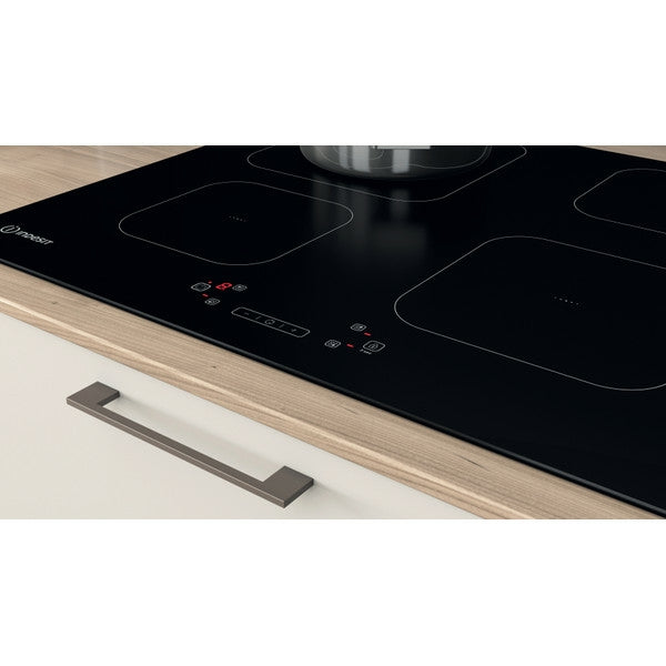 Indesit 60CM 4 Zone Induction Glass Ceramic Kochfeld - Schwarz | IS83Q60NE