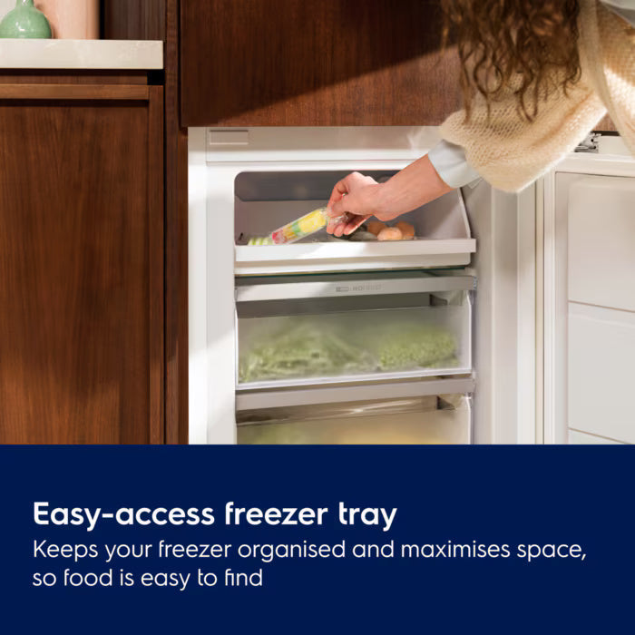 Electrolux 700 GreenZone 257L Frost Free Einbau Kühl-Gefrierkombination - Weiß | LNA7NE18S