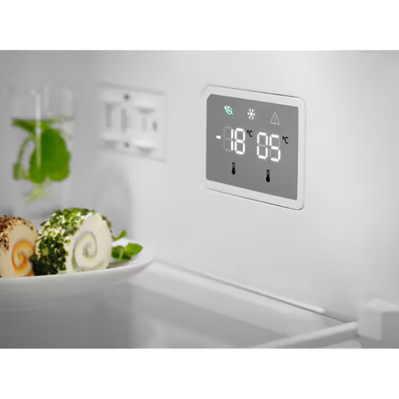 Electrolux 331L Frost Free freistehend Kühl-Gefrierkombination - Weiß | LNT5ME32W1