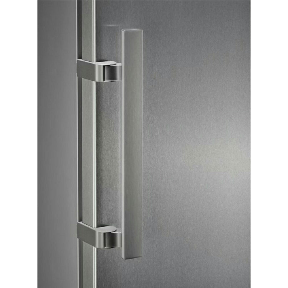 Electrolux 395L freistehend Larder Kühlschrank - Edelstahl | LRS3DE39X