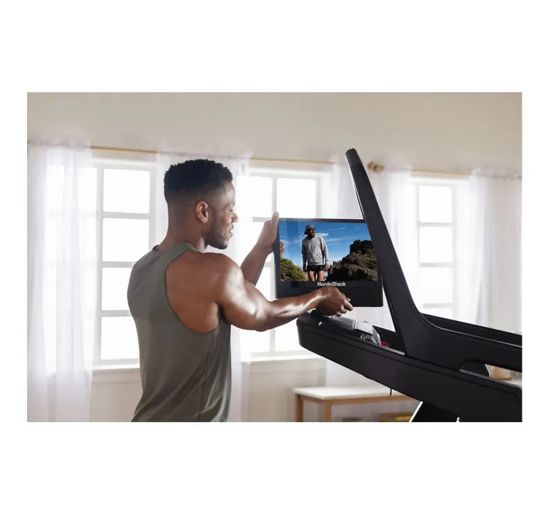 Laufband NordicTrack X16 Incline Trainer