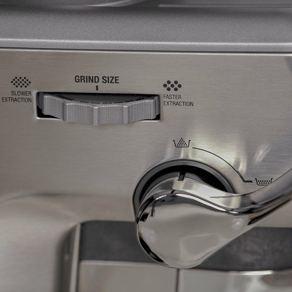 Sage The Barista Express Impress Bean To Cup Kaffeemaschine - Schwarz Truffle | SES876BTR4GUK1