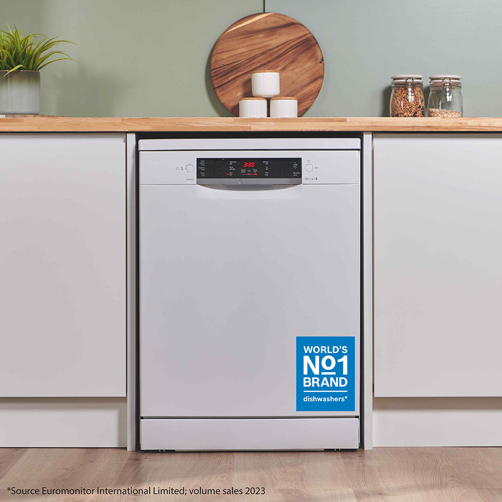 Bosch Series 2 60CM freistehend Standard Geschirrspüler - Weiß | SMS26AW08G