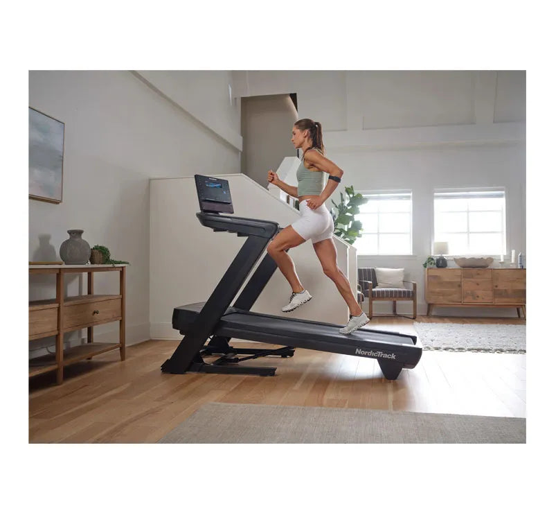 Laufband NordicTrack Commercial LE