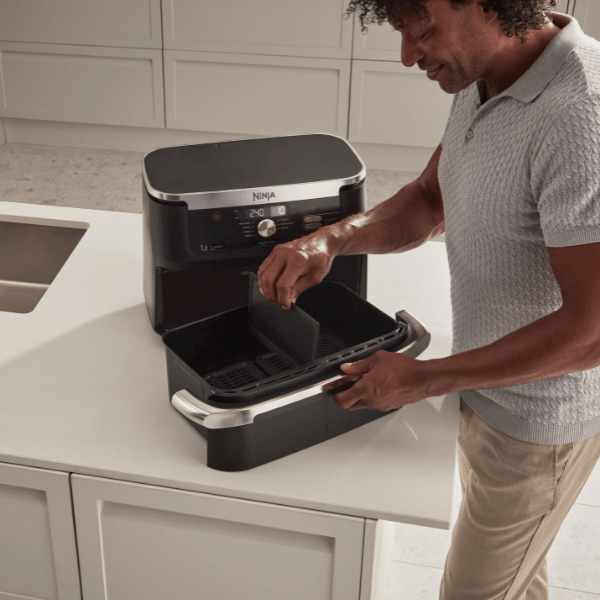 Ninja 10.4L 2470W Foodi FlexDrawer Heißluftfritteuse - Schwarz | AF500UK