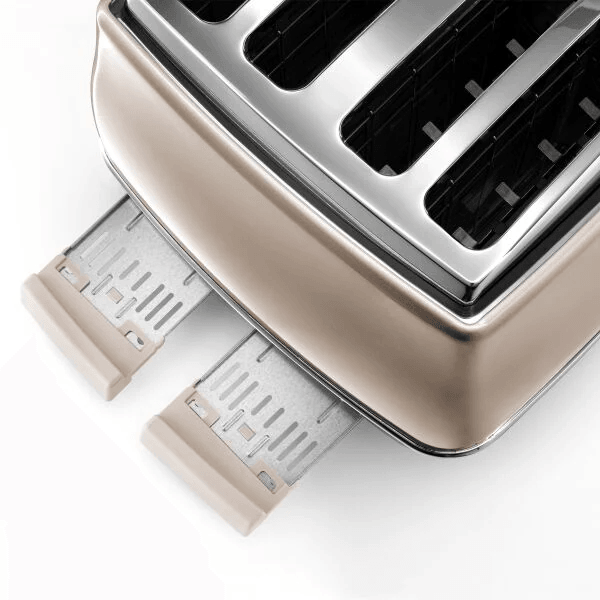 DeLonghi Icona Metallics 1800W 4 Slice Toaster - Beige | CTOT4003.BG