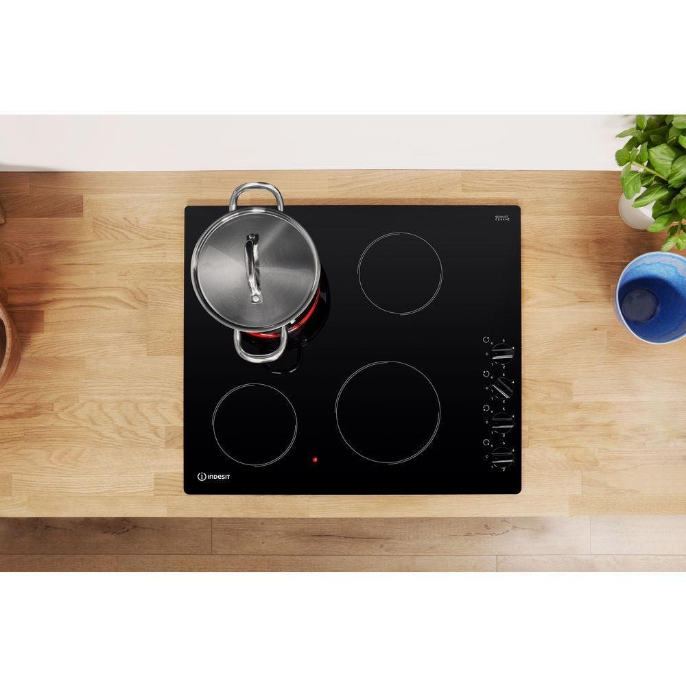 Indesit 60CM 4 Zone Electric Ceramic Kochfeld - Schwarz | RI860C