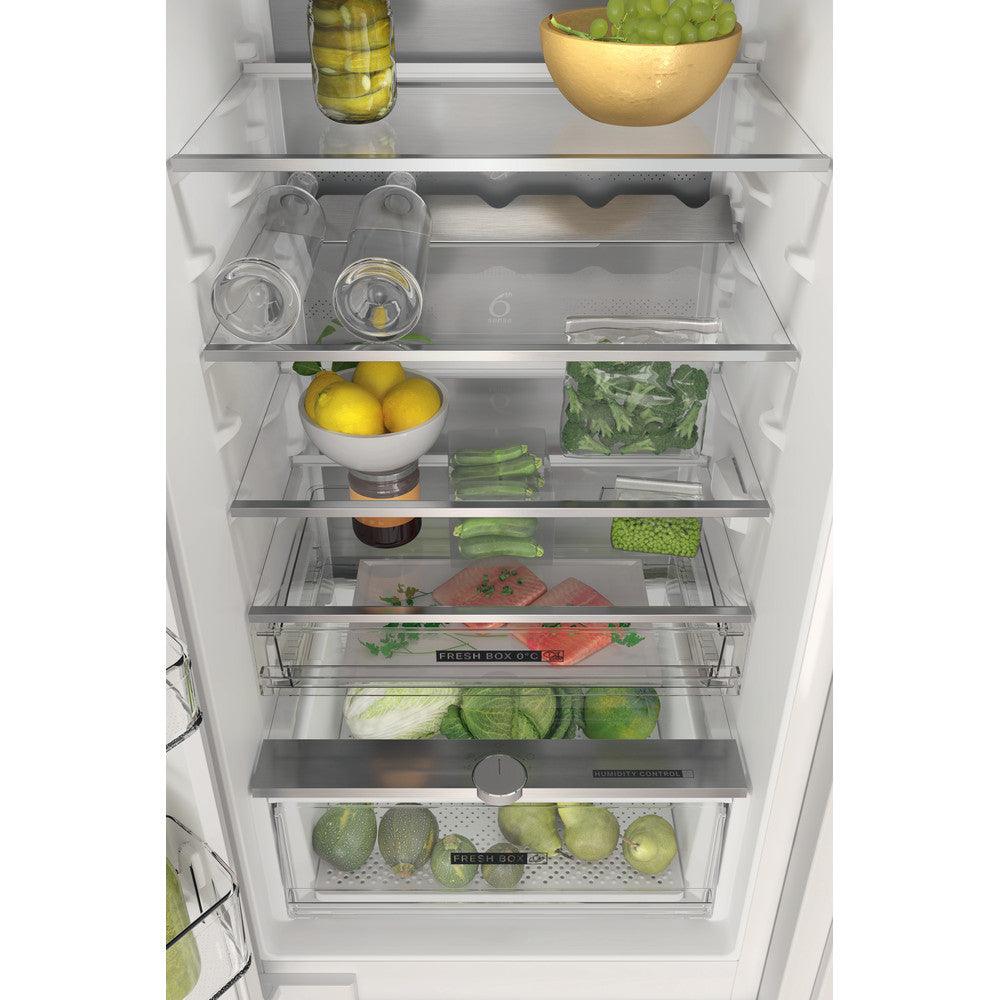 Whirlpool 250L Frost Free Einbau Kühl-Gefrierkombination - Weiß | WHC18T332PUK